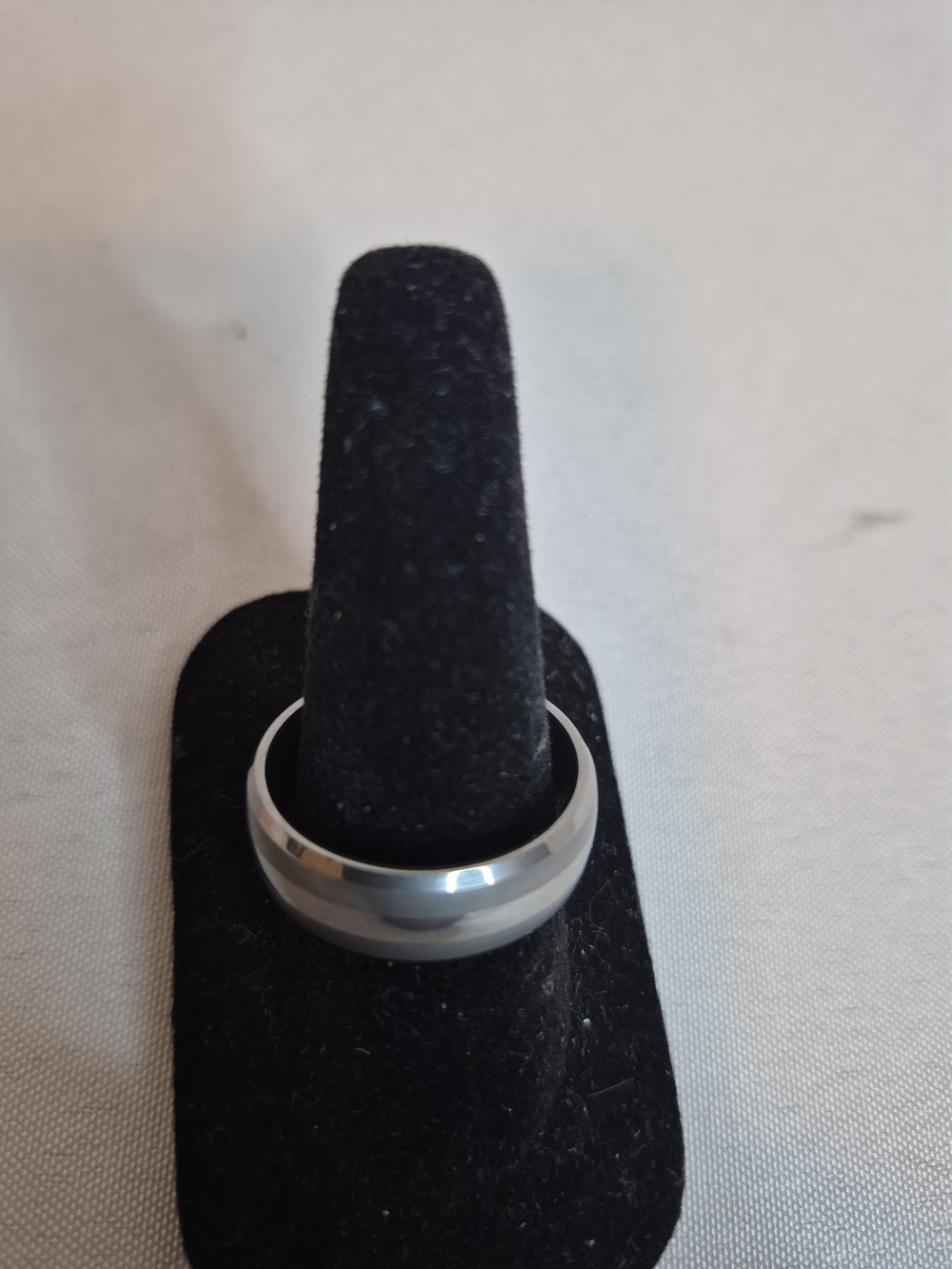 Tungten Carbide Polished Silver Band Ring Size 11- Classic Minimalist